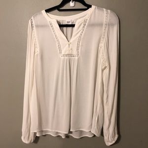 Gap women’s long sleeve cotton shirt